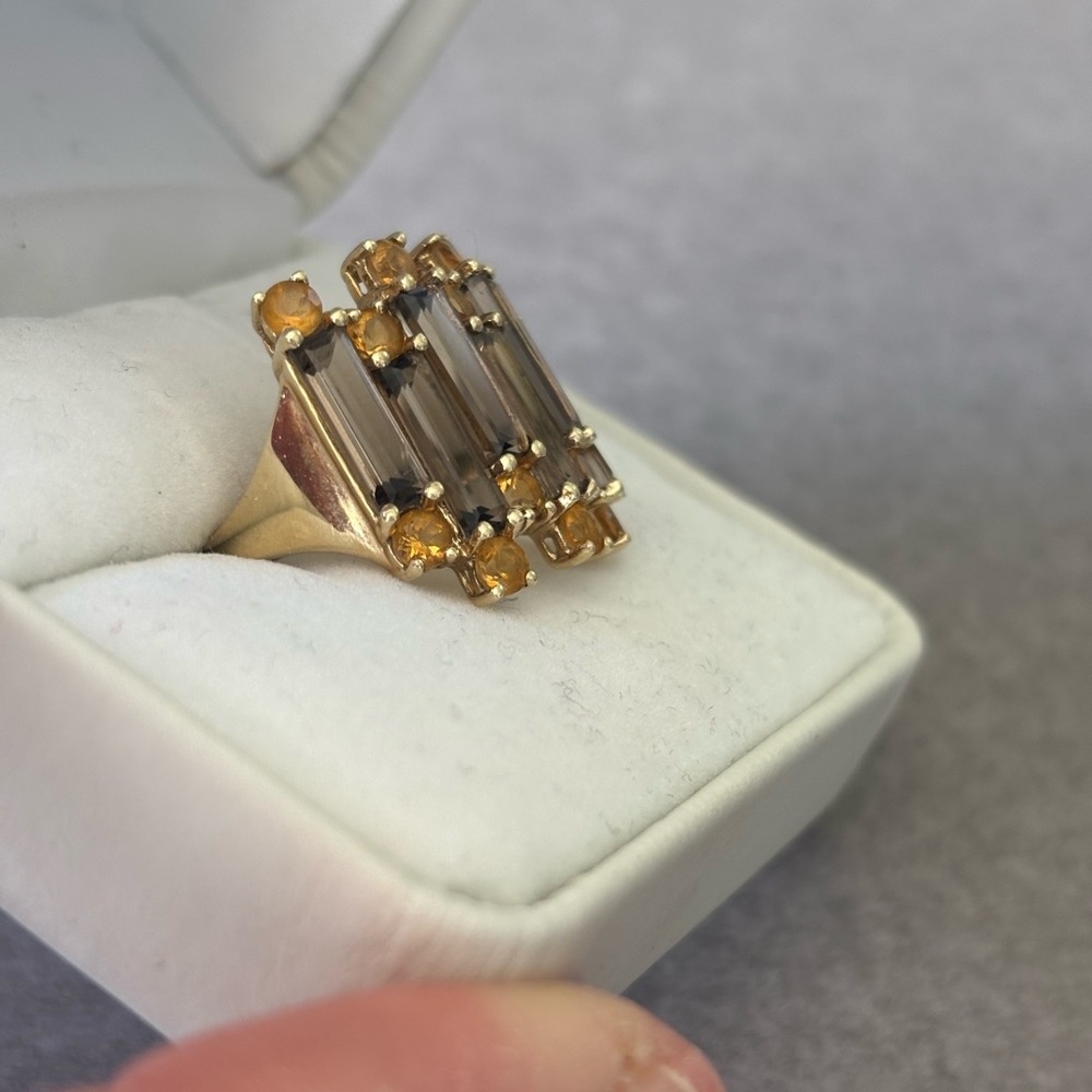 Elegant 10k Gold Smokey Quartz and Citrine Accents - Picture 5 of 8